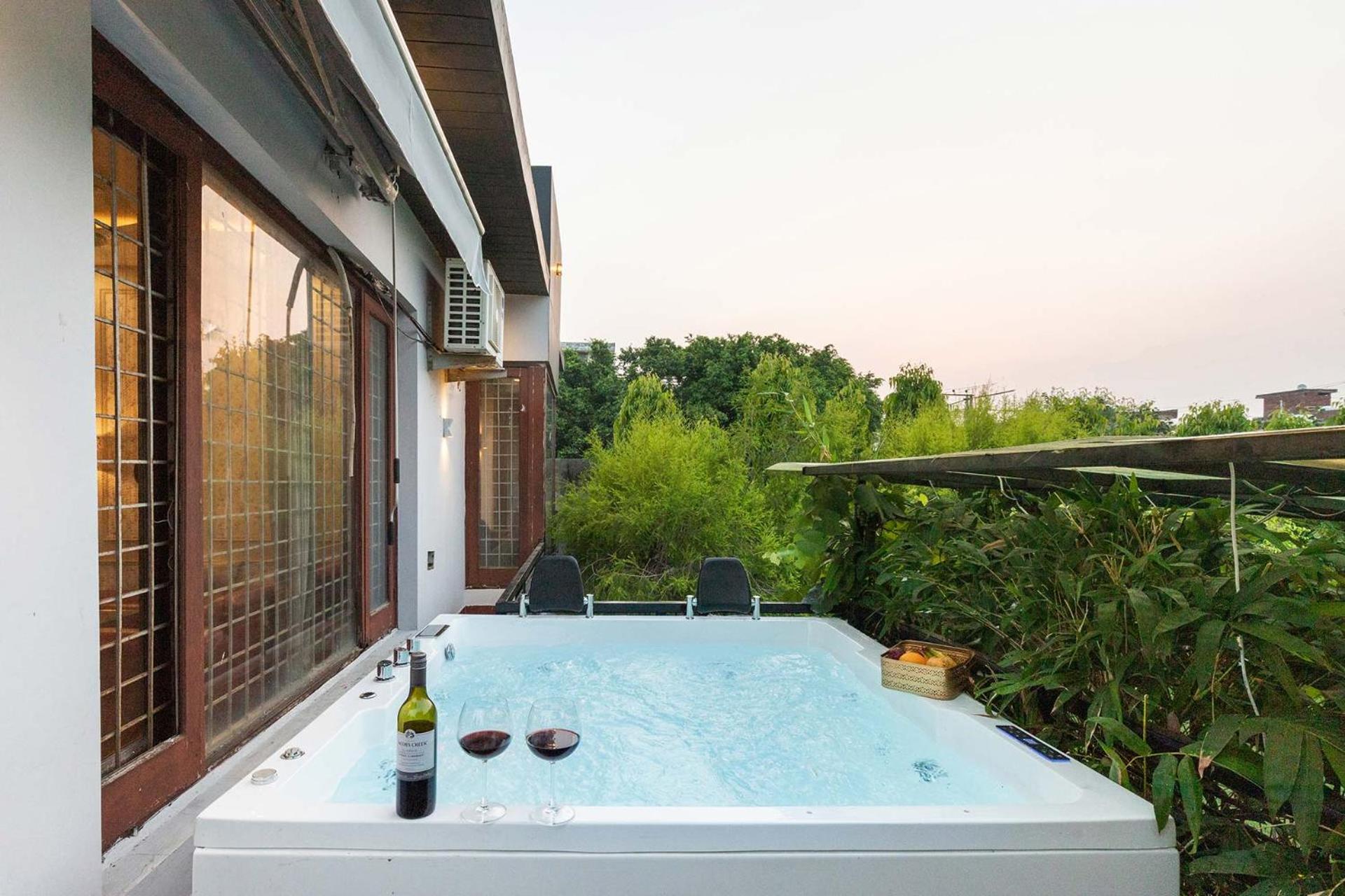 Stayvista At The Magnolia Farm With Indoor Pool & Jacuzzi Amritsar Exterior photo
